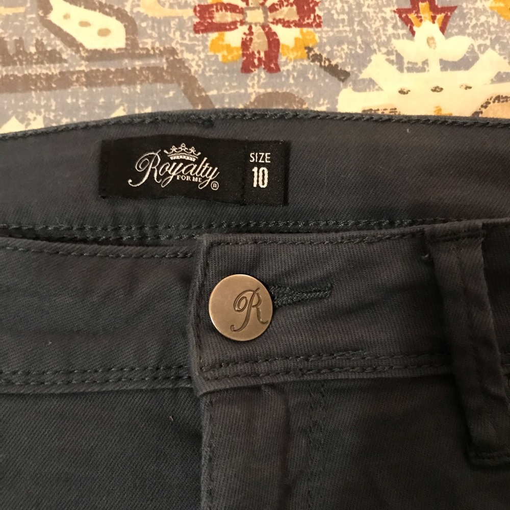 Royalty For Me jeans